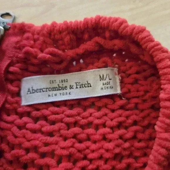 Abercrombie and Fitch super soft sweater size M/L - Picture 6 of 7
